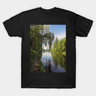 River Thames, Windsor UK T-Shirt